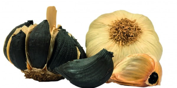 Ajo negro, de exótico a indispensable en la cocina La Caja Saludable