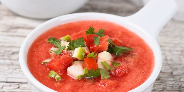 Sopa fría de sandía y yogur con un toque de menta La Caja Saludable